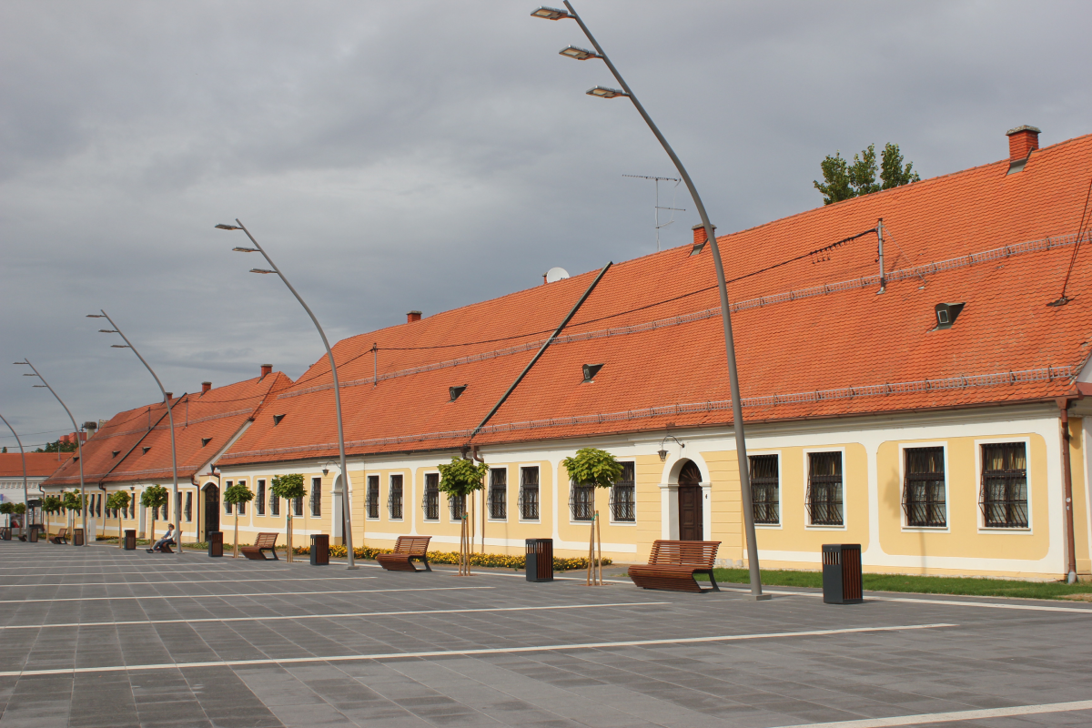 Kaptolske/ kanoničke kurije
