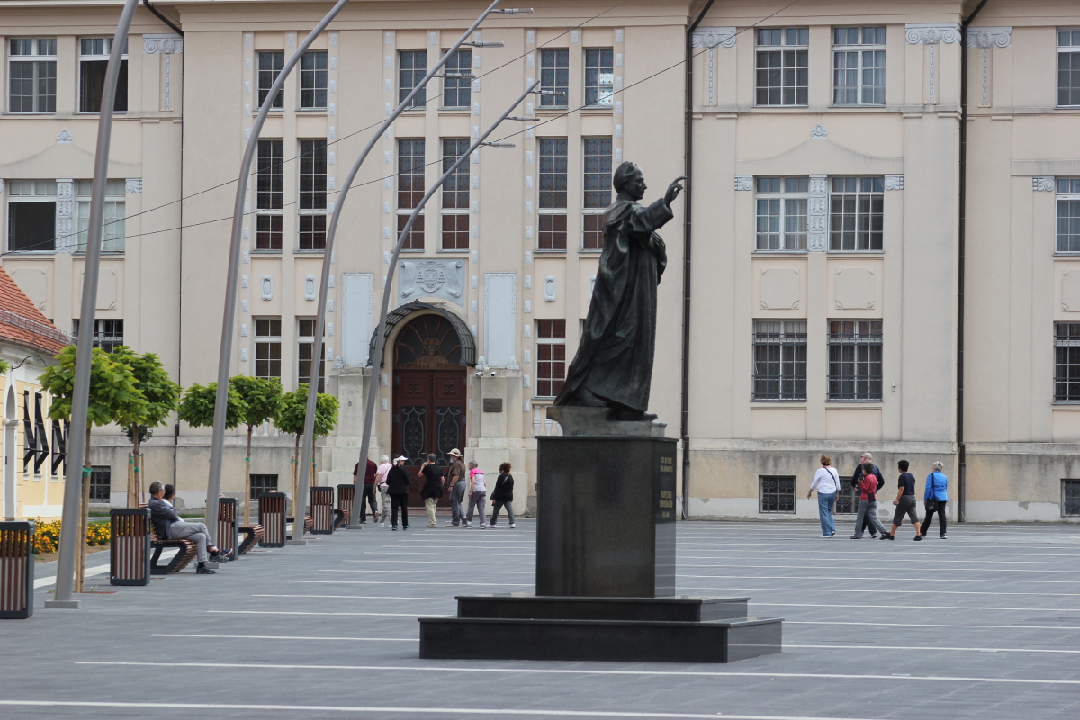 Spomenik biskupu Strossmayeru