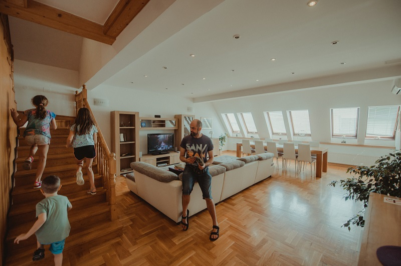 Apartmani i sobe Konjarik, +385 (0) 98 931 3605